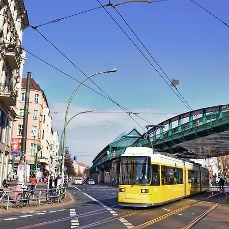 Lejlighed Homely - Spacious, Modern, S-bahn Nearby , Groups & Families *