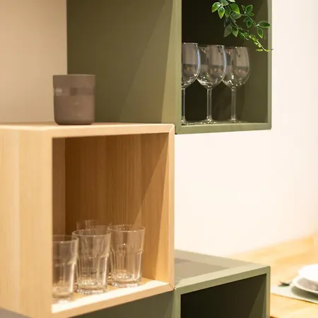 Homely - Spacious, Modern, S-bahn Nearby , Groups & Families Berlin