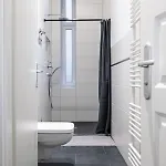 Homely - Spacious, Modern, S-bahn Nearby , Groups & Families * Berlin